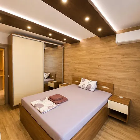 на няколко минути от летището Apartmán
