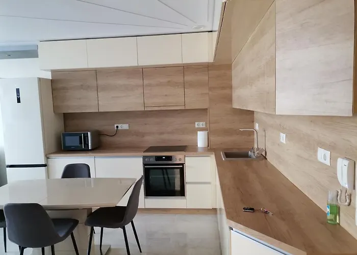 на няколко минути от летището * ソフィア